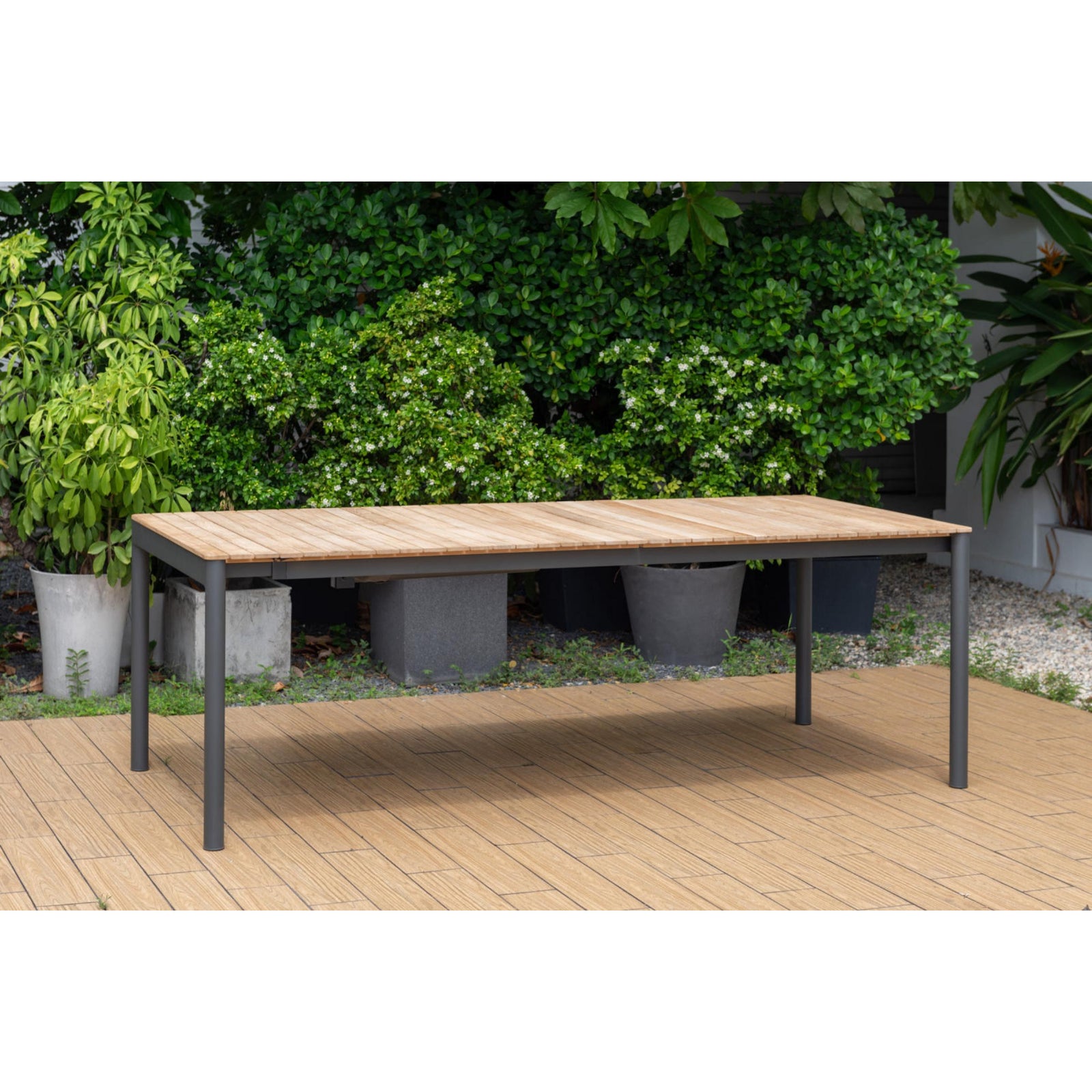Topaz Extendable Dining Set