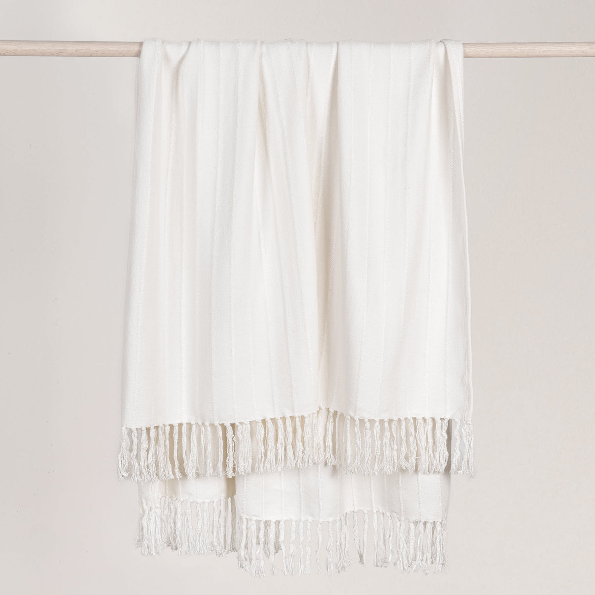 TC Hunter Throw by Classic Home
