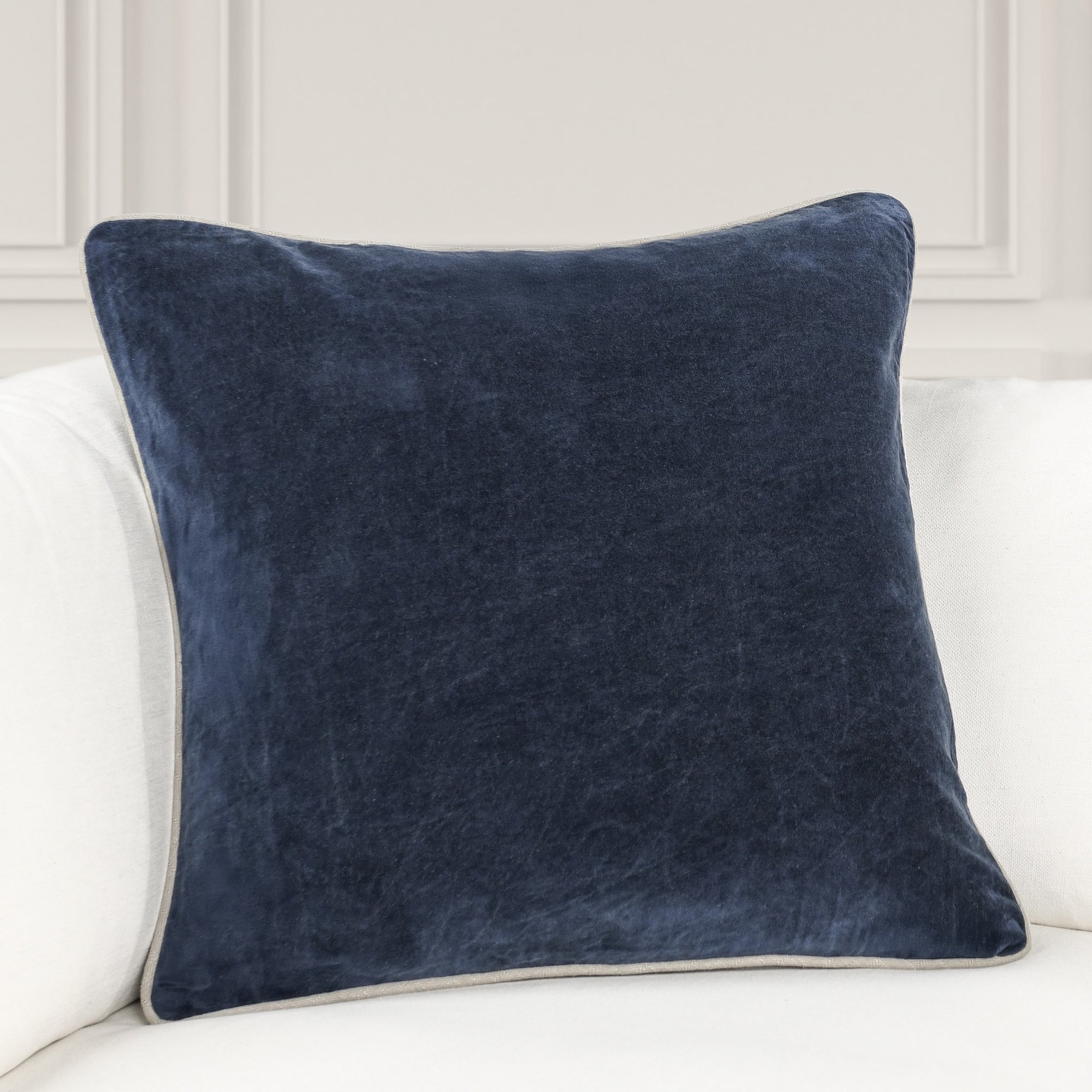SLD Heirloom Velvet Multiple Sizes