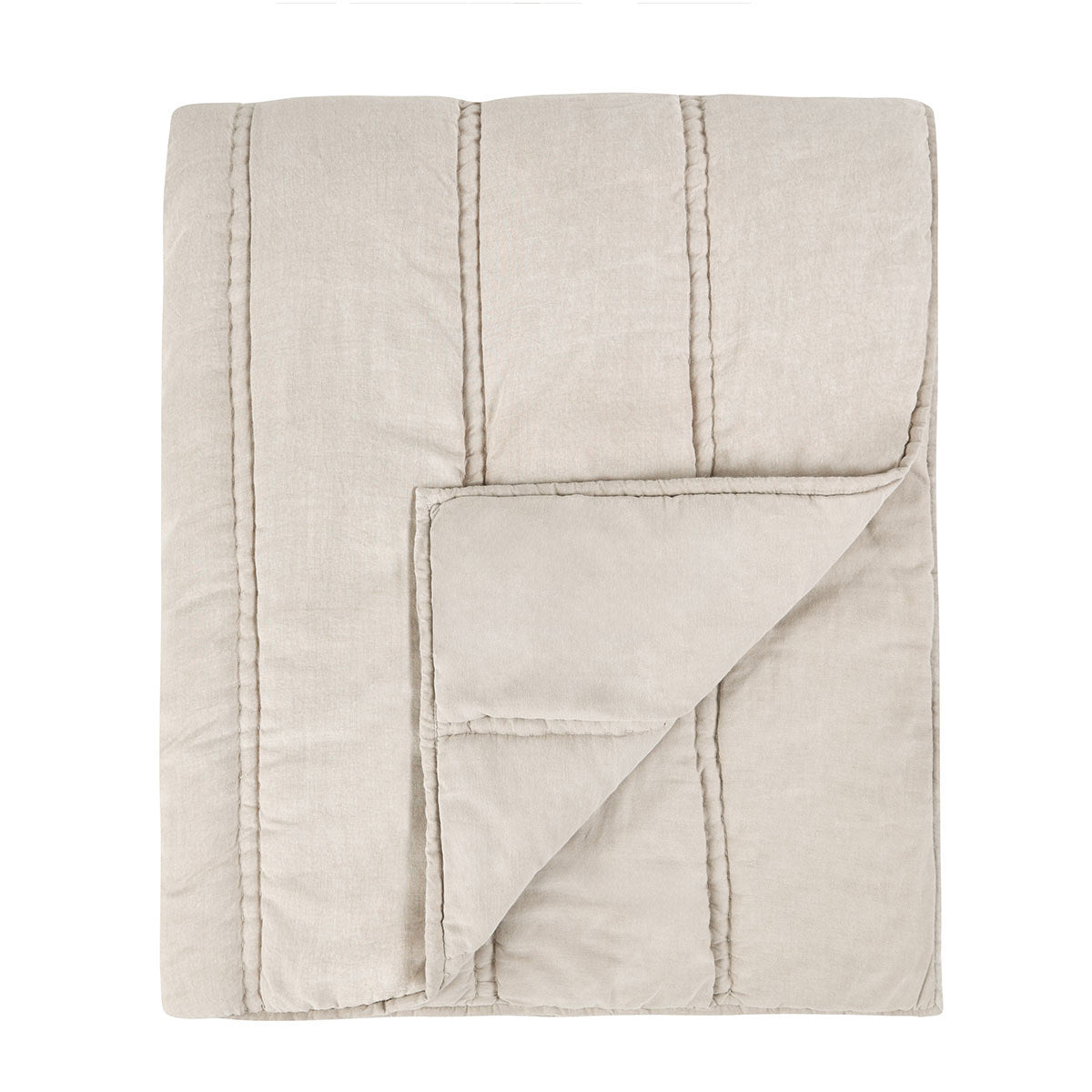 Rowen Quilt by Classic Home