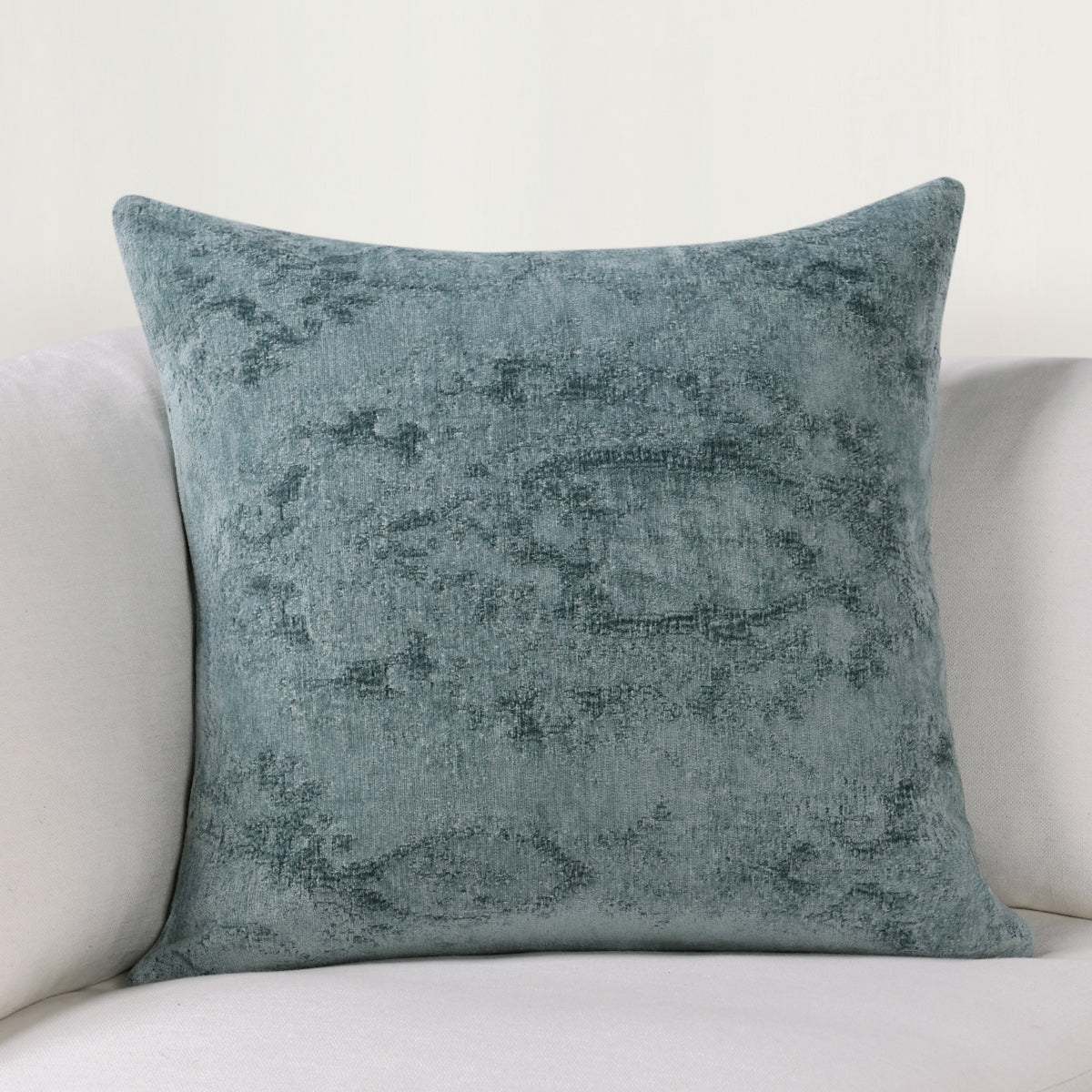 SLD Oliver 22" X 22" - Chambray Blue