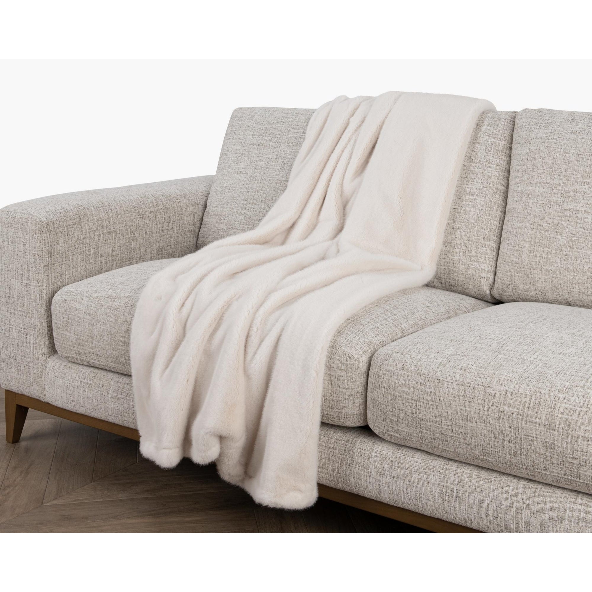 TC Taiga Faux Fur Throw 50x70