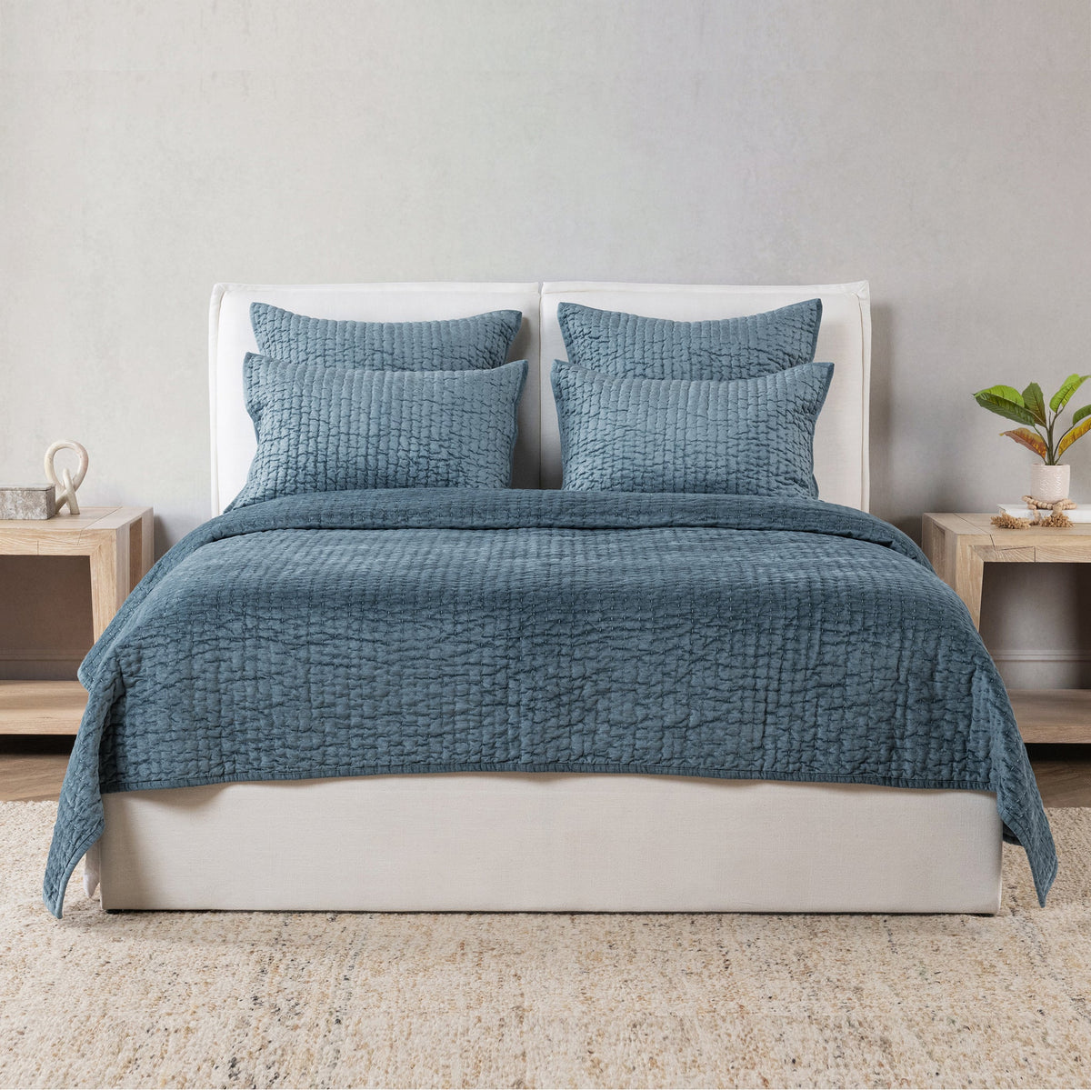 Bari Velvet Standard Pillow Sham