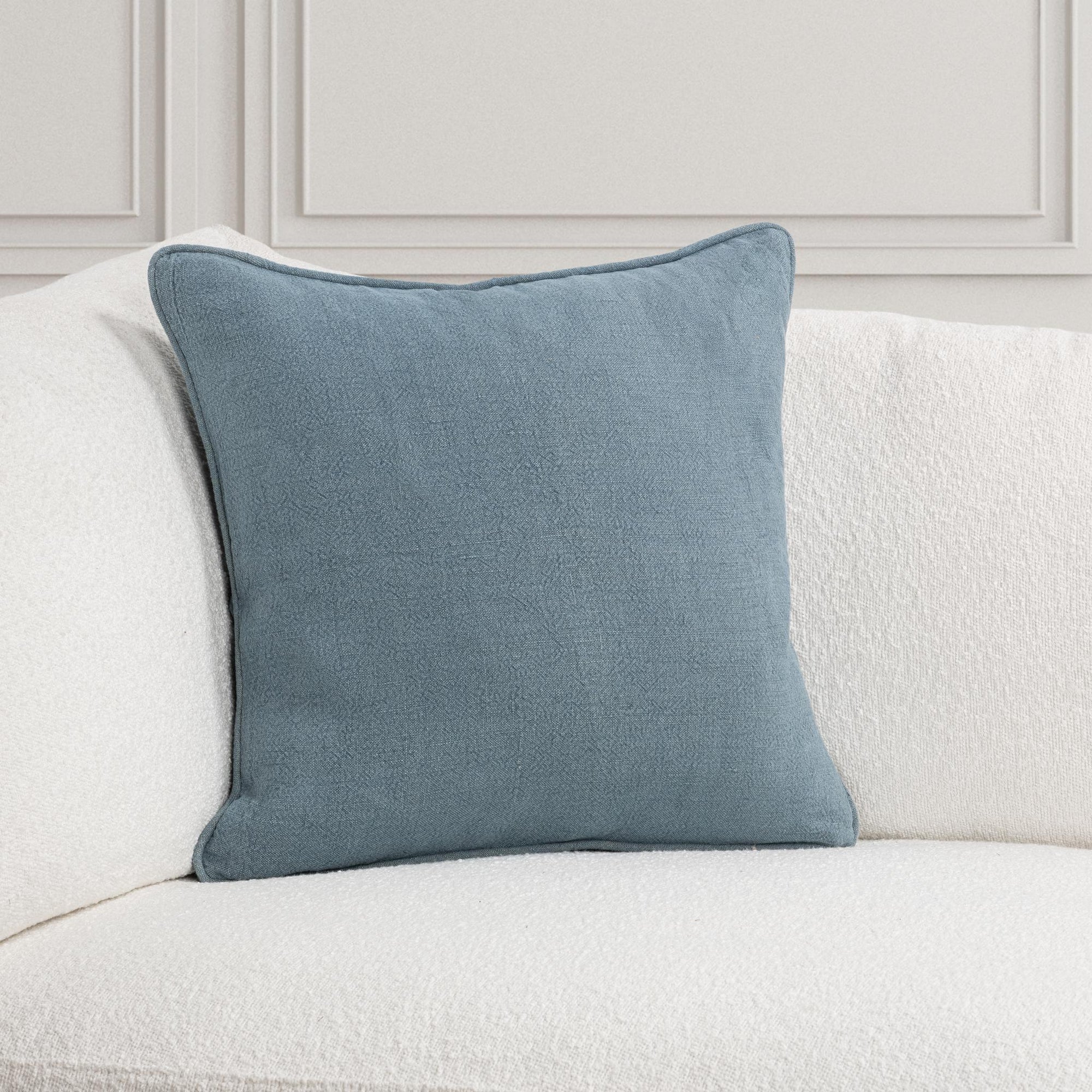 SLD Bedford Linen 22" X 22"