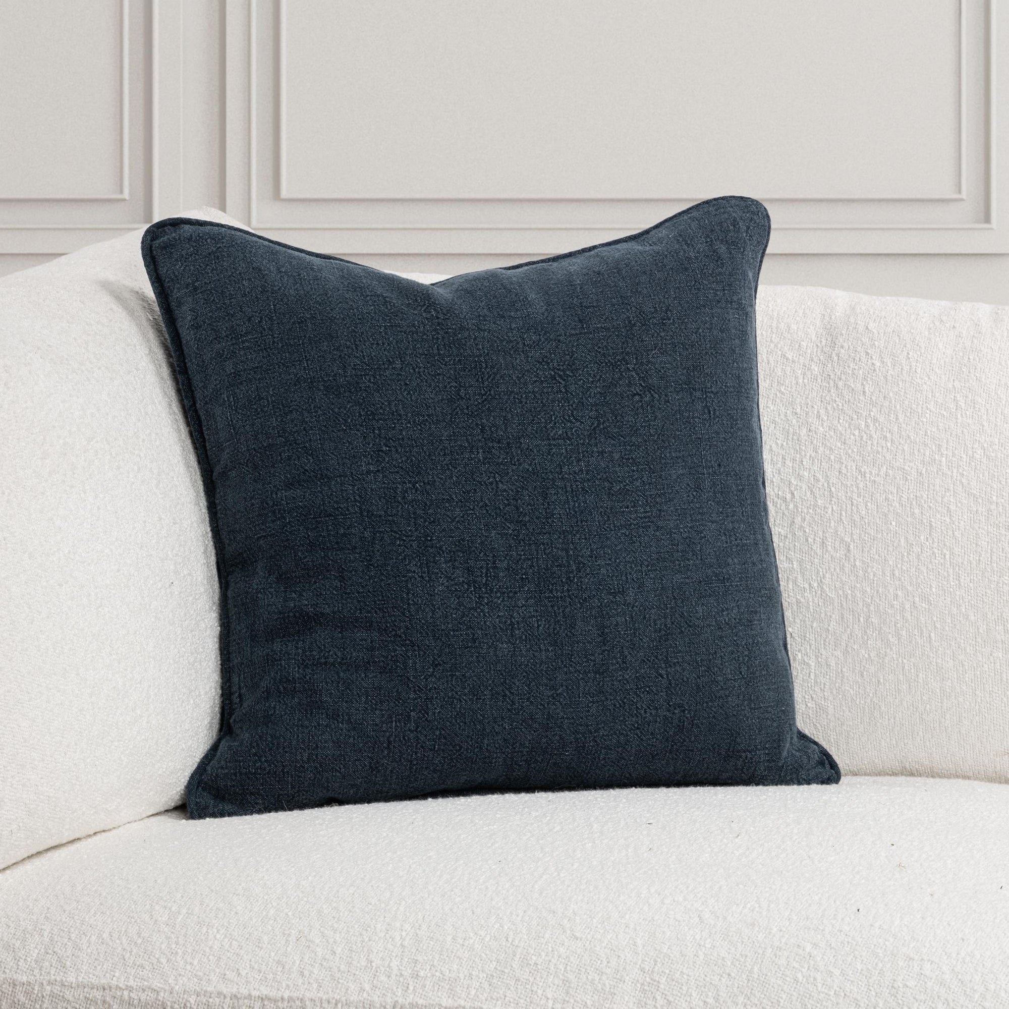 SLD Bedford Linen 22" X 22"