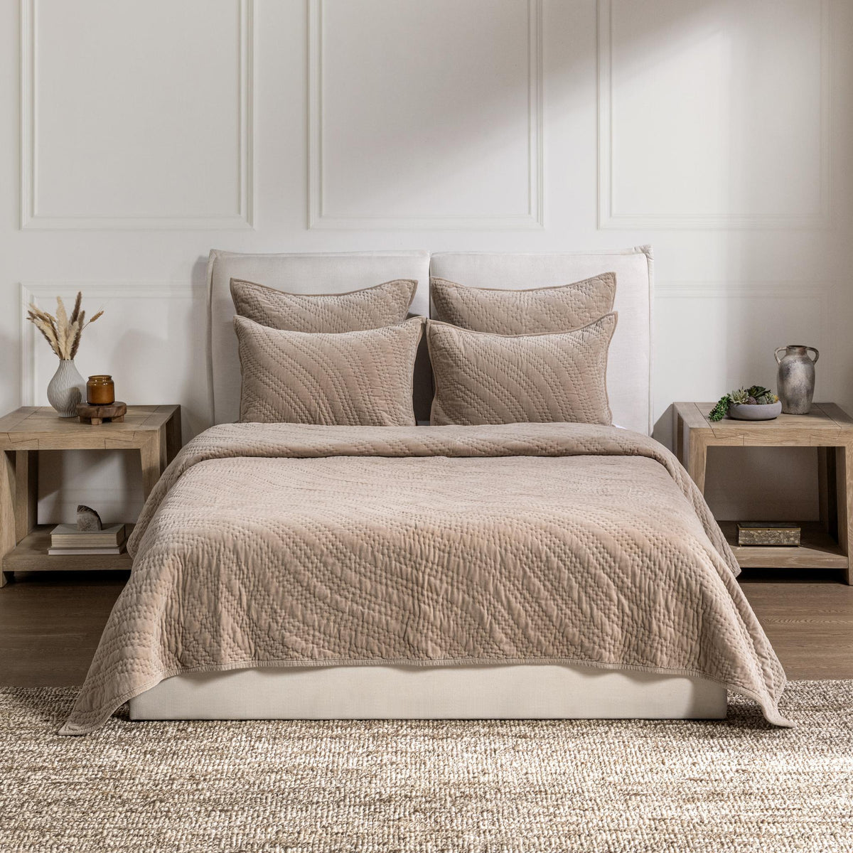 Elms Velvet Quilt