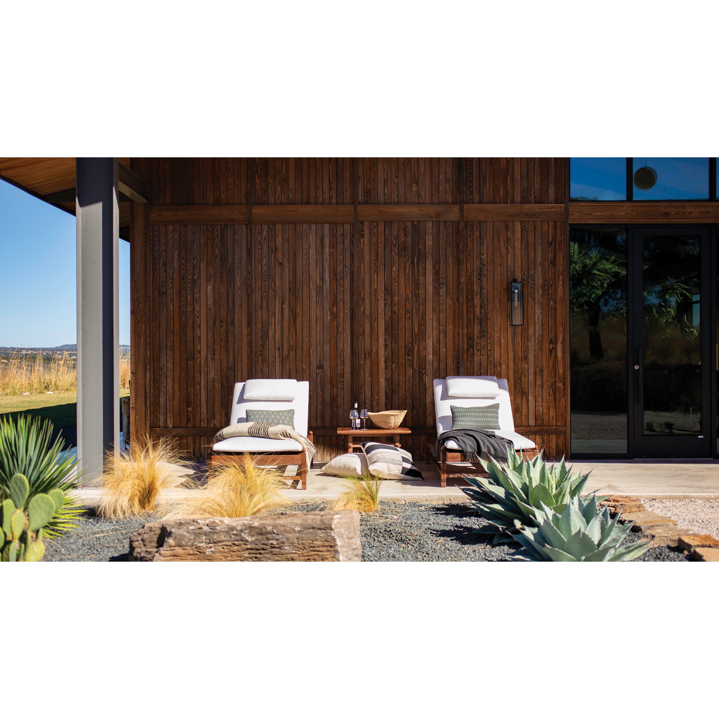 Vaterra Pool Chaise - Set of Two