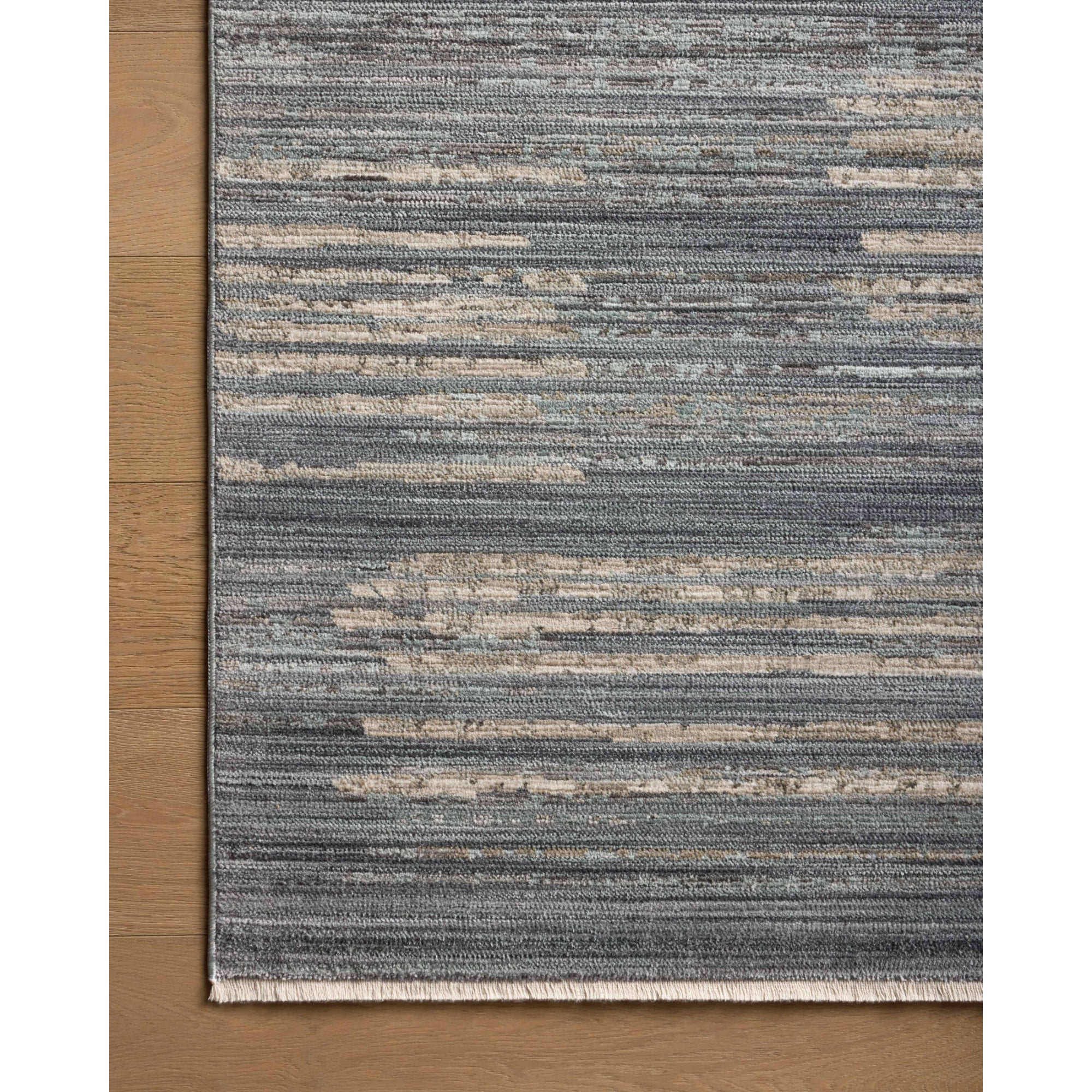 Loloi Wade Ocean/Sand Rug