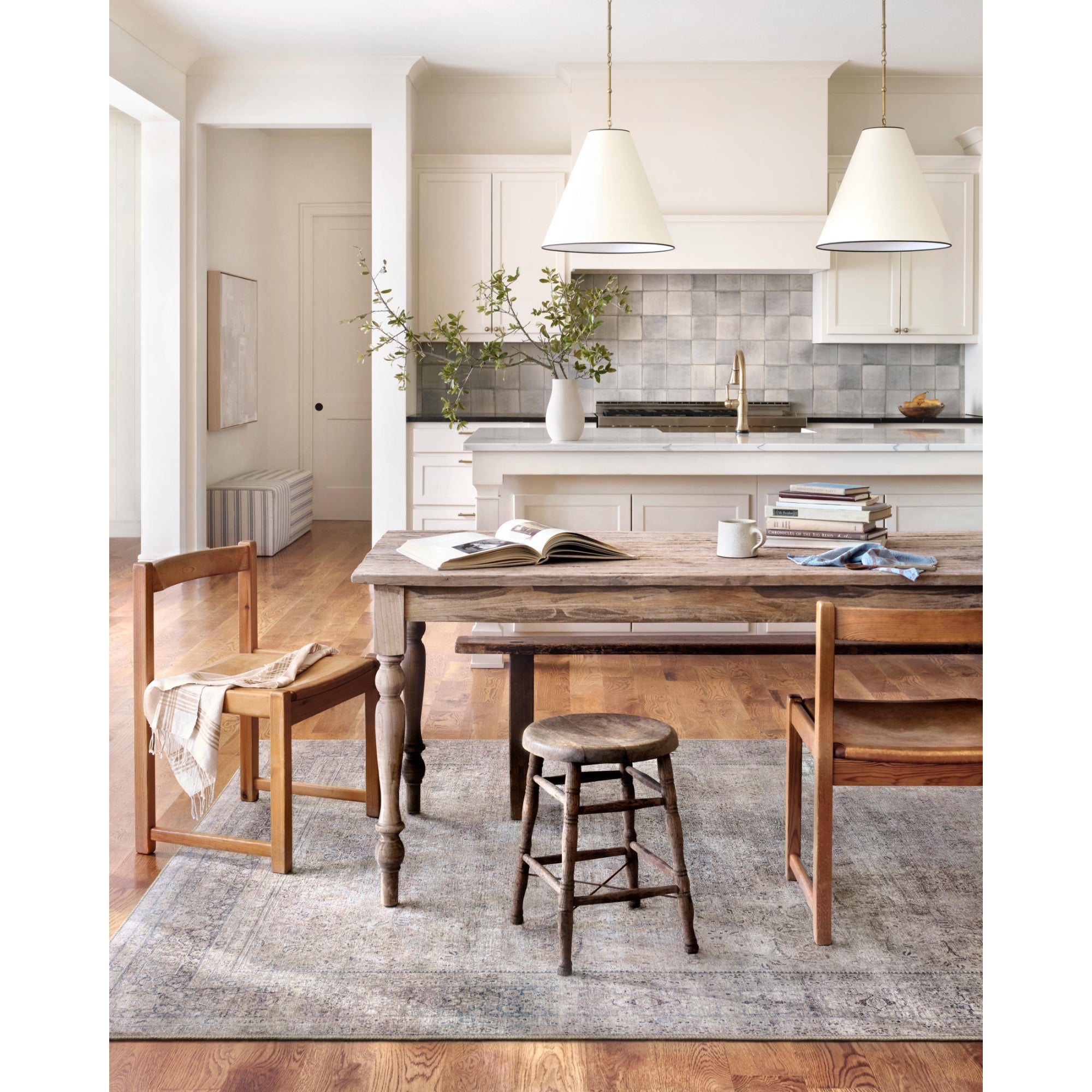 Loloi Wynter Silver/Charcoal Rug