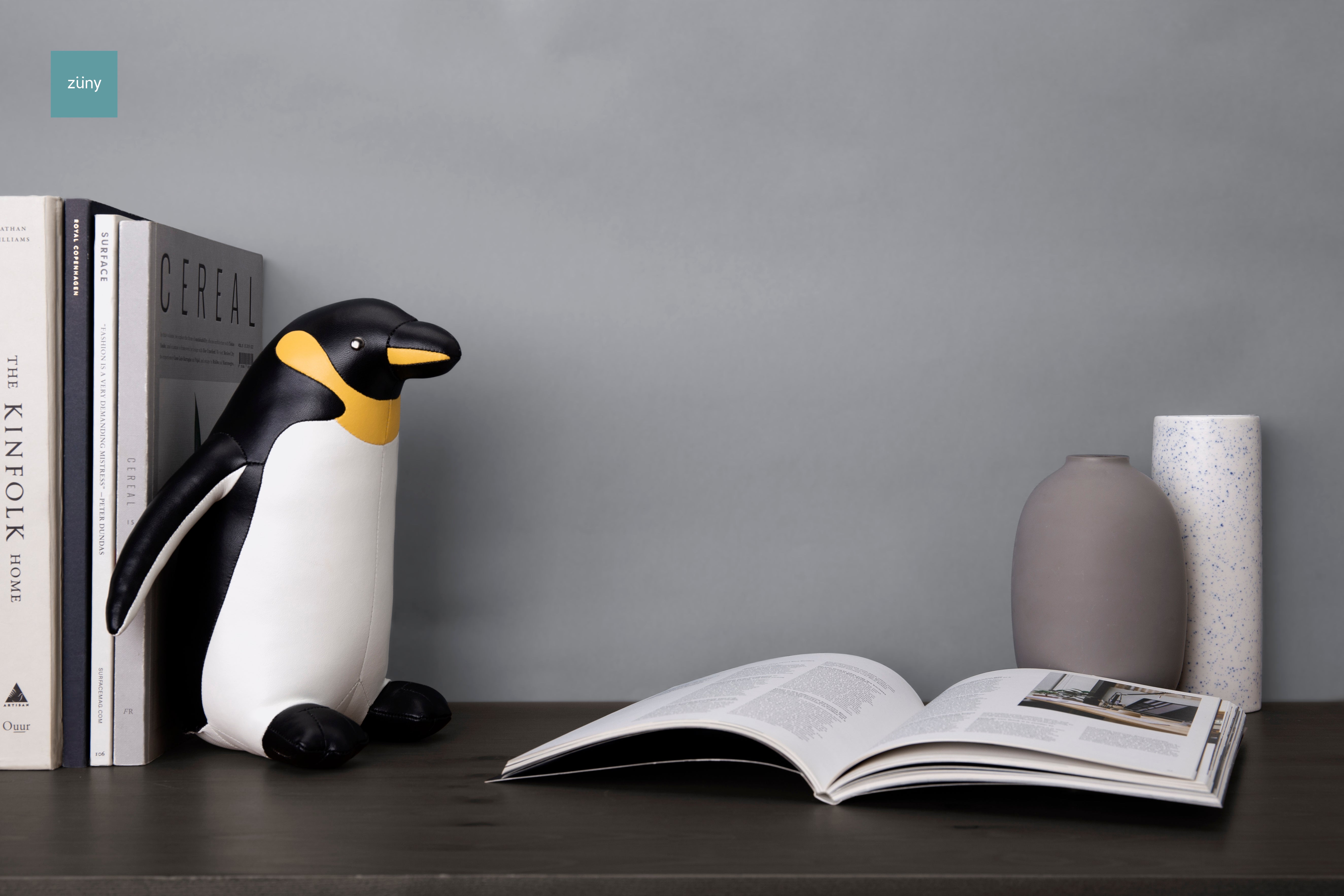 Penguin Bookend