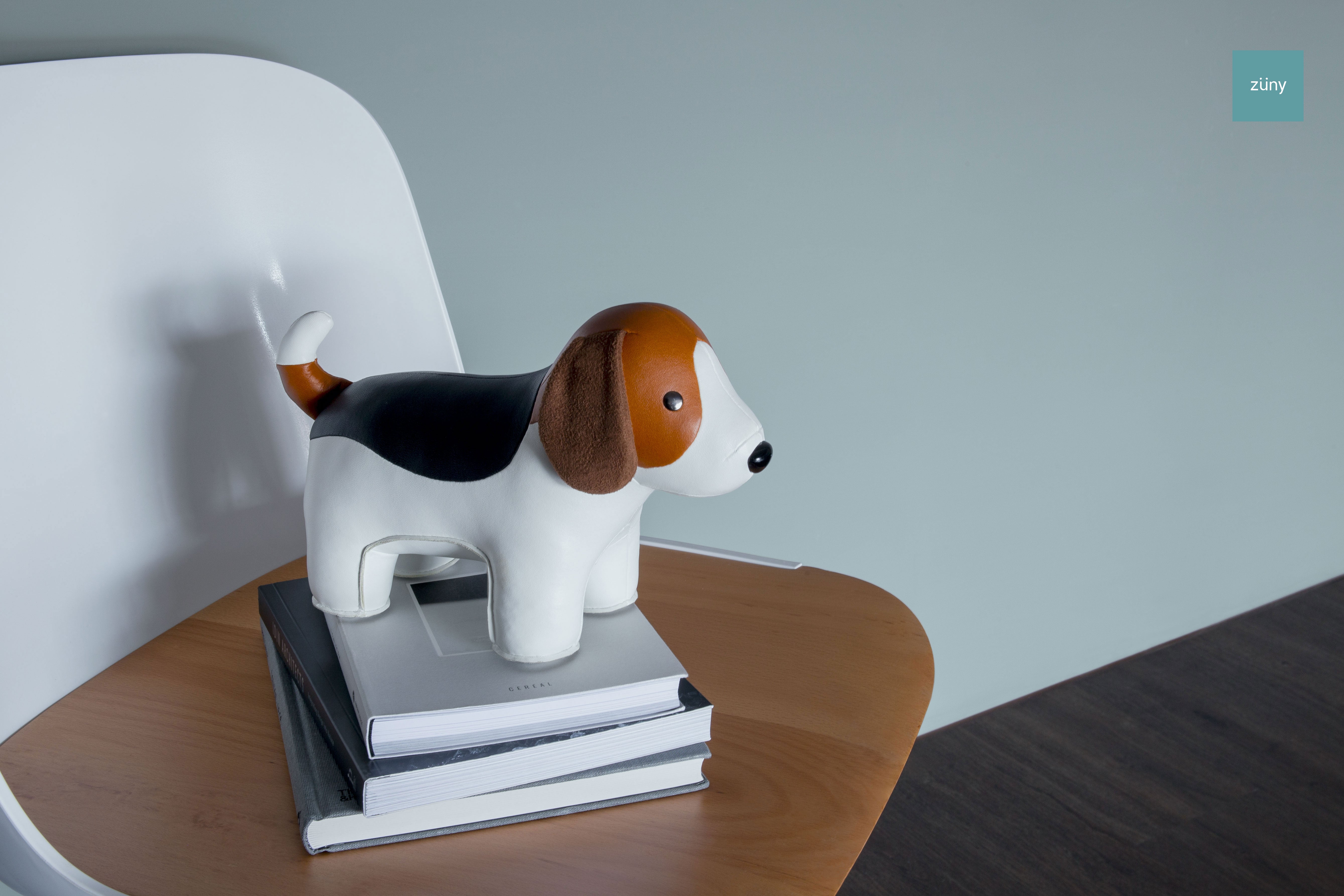 Beagle Bookend
