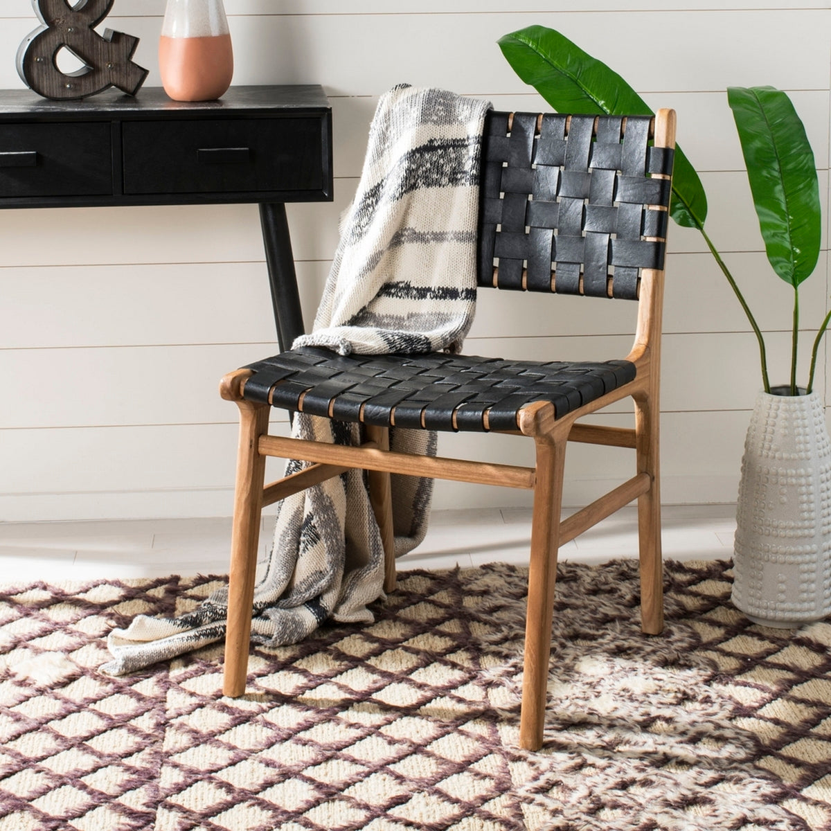 Taika Chair (Set of Two) | Safavieh